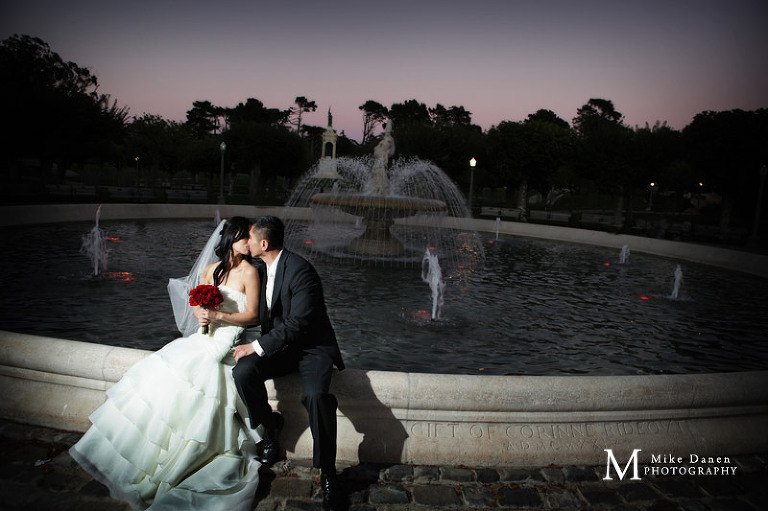 DeYoung Museum wedding photographer Mike Danen