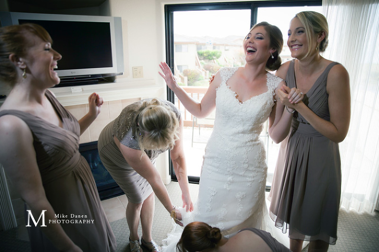 Seascape bride getting ready